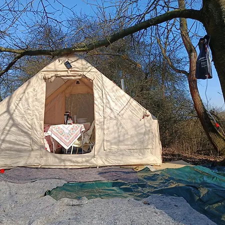 Baťův Kanál Babice1 Glamping Luxusní stan